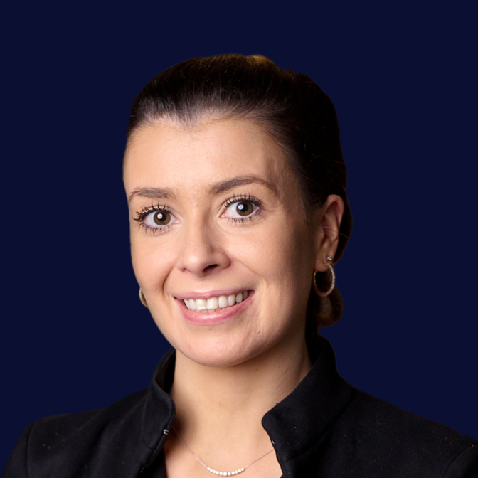 Mairi Maclennan Headshot