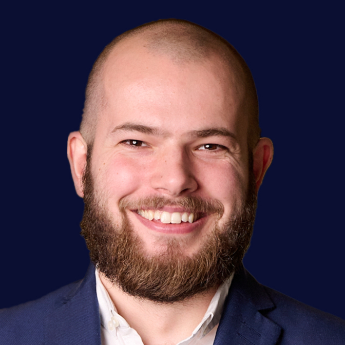 Edward Saunders Headshot